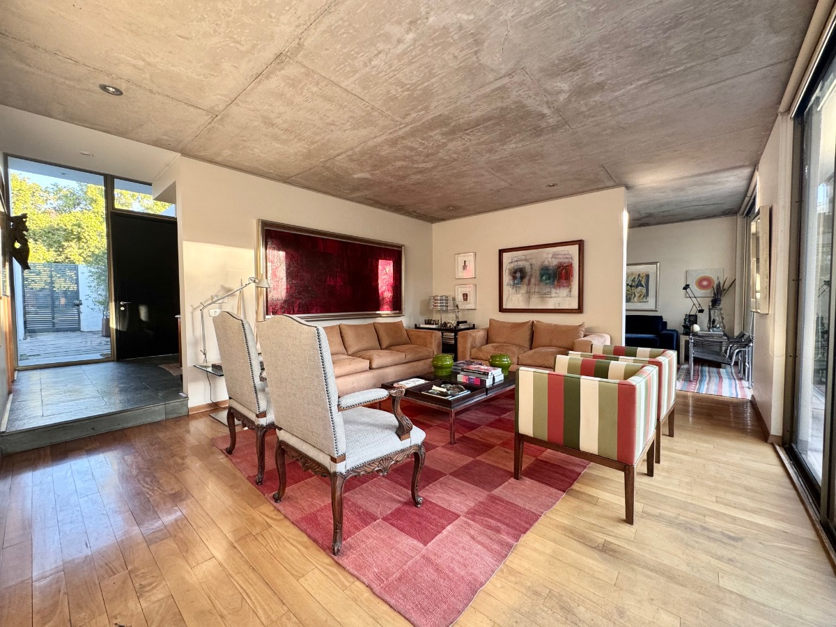 Venta Casa NP 4D en suite Walk-in cl&oacute;set 3B 3E 1Bd Los Trapenses - Lo Barnechea