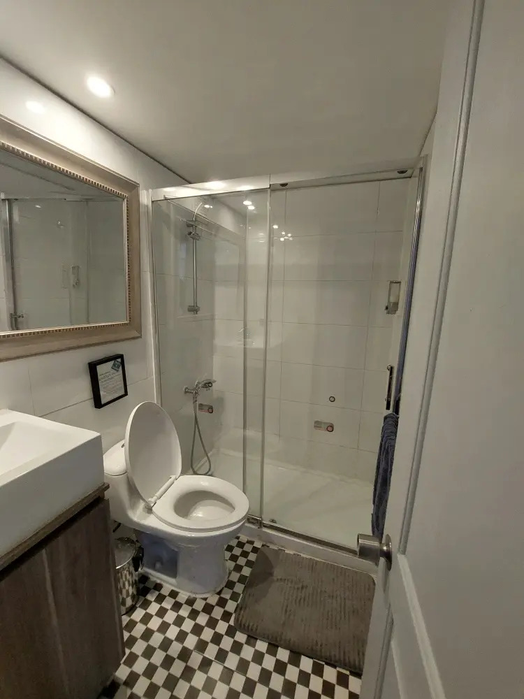 Arriendo Departamento NO 3D en suite 2B 1E Rotonda Atenas - Las Condes