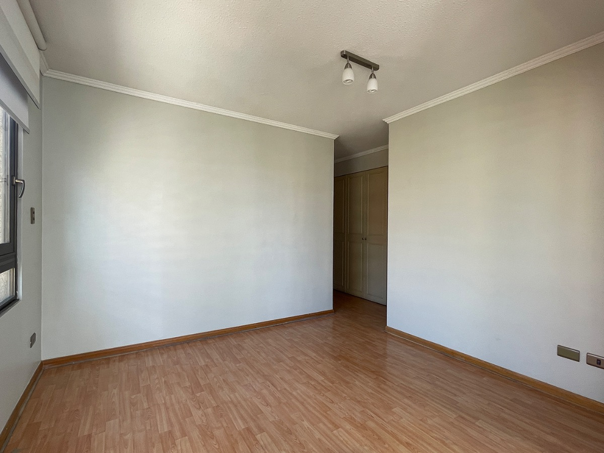Arriendo Departamento SP 3D en suite 3B 1E 1B Barrio El Golf - Las Condes