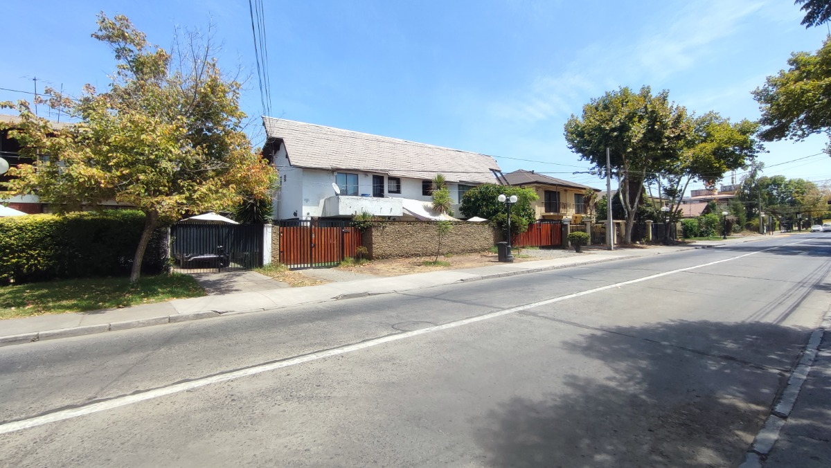 Venta Casa O 4D 2B 2E Campus Oriente - Providencia