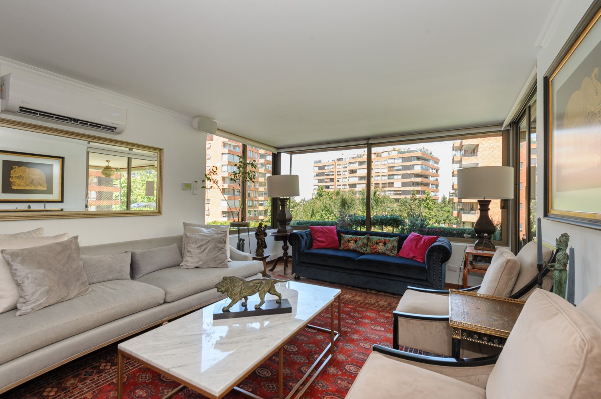 Venta Departamento NP 3D en suite Walk-in cl&oacute;set 3B 2E 1B La Llaver&iacute;a - Vitacura