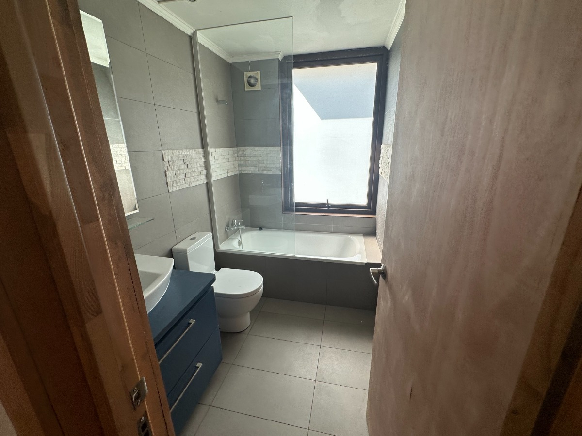Venta Casa 6D en suite Walk-in cl&oacute;set 4B 5E 1B La Reina Alta - La Reina