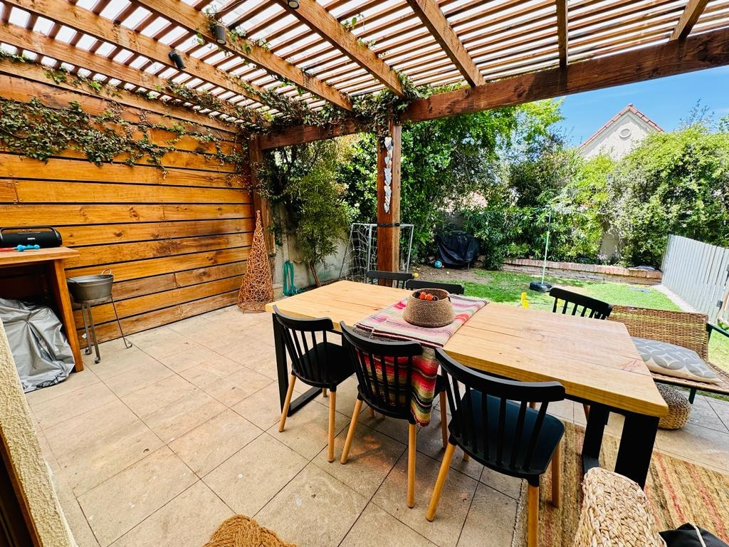 Venta Casa NO 4D en suite Walk-in cl&oacute;set 3B 2E 1B La Dehesa - Lo Barnechea