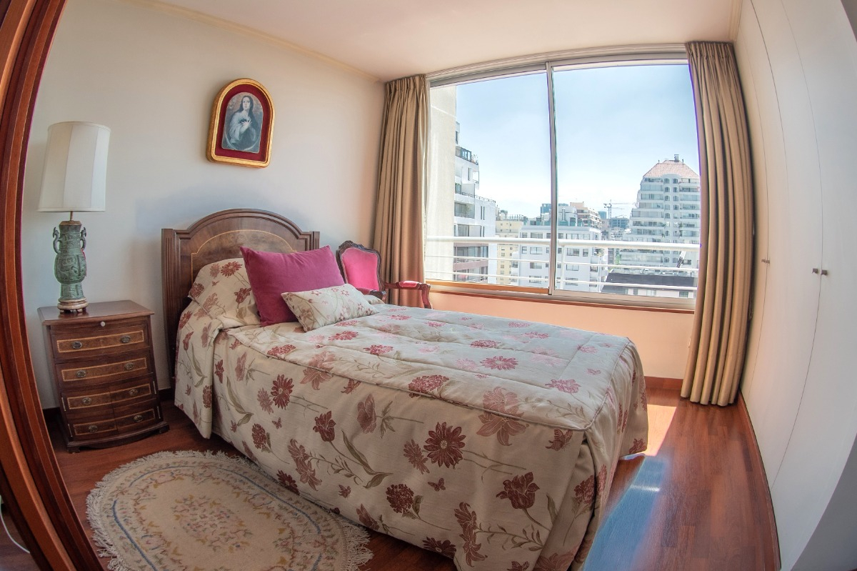 Venta Departamento SO 4D en suite Walk-in cl&oacute;set 4B 3E 1B Metro Escuela Militar - Las Condes