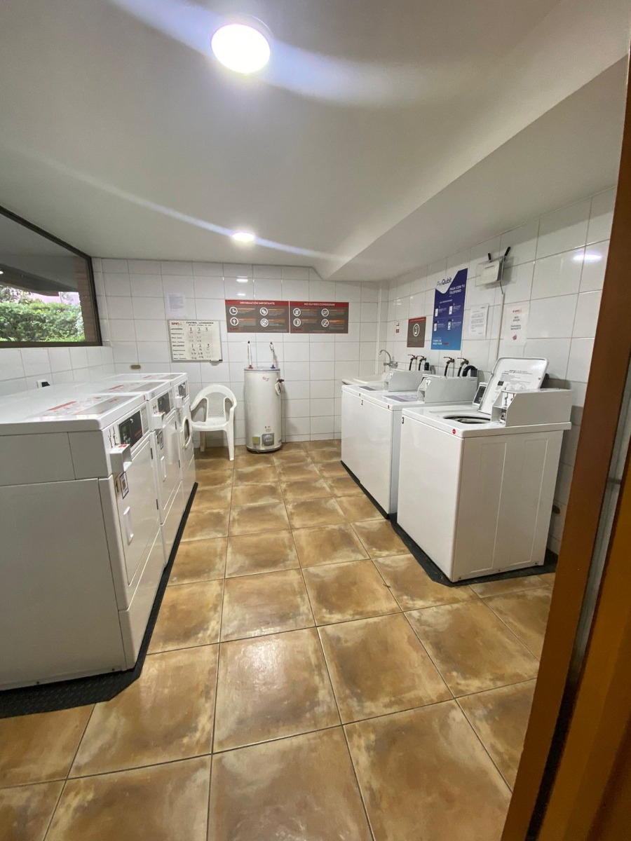 Arriendo Departamento NO 1D en suite 1B 1E 1B Metro Escuela Militar - Las Condes