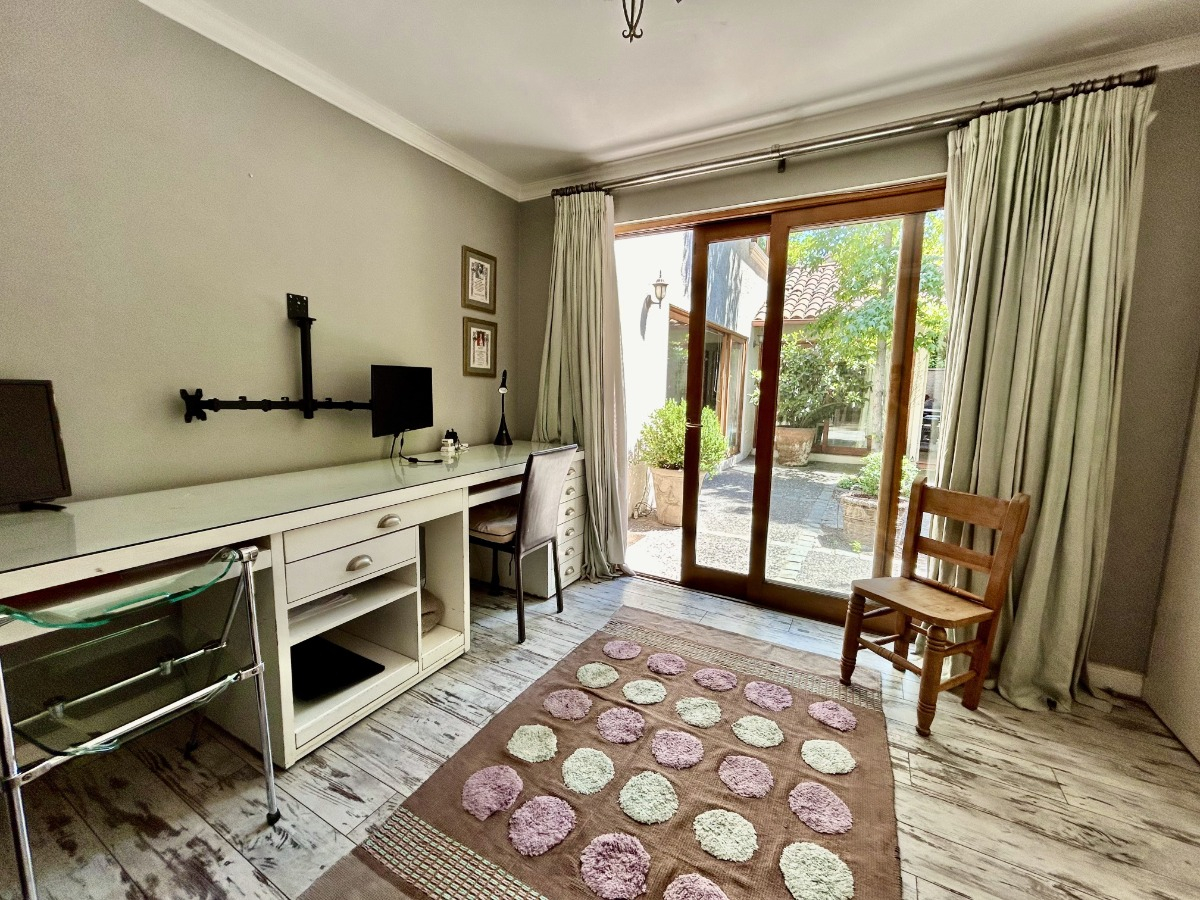 Arriendo Casa NO 5D en suite Walk-in cl&oacute;set 4B 4E 1B Los Trapenses - Lo Barnechea