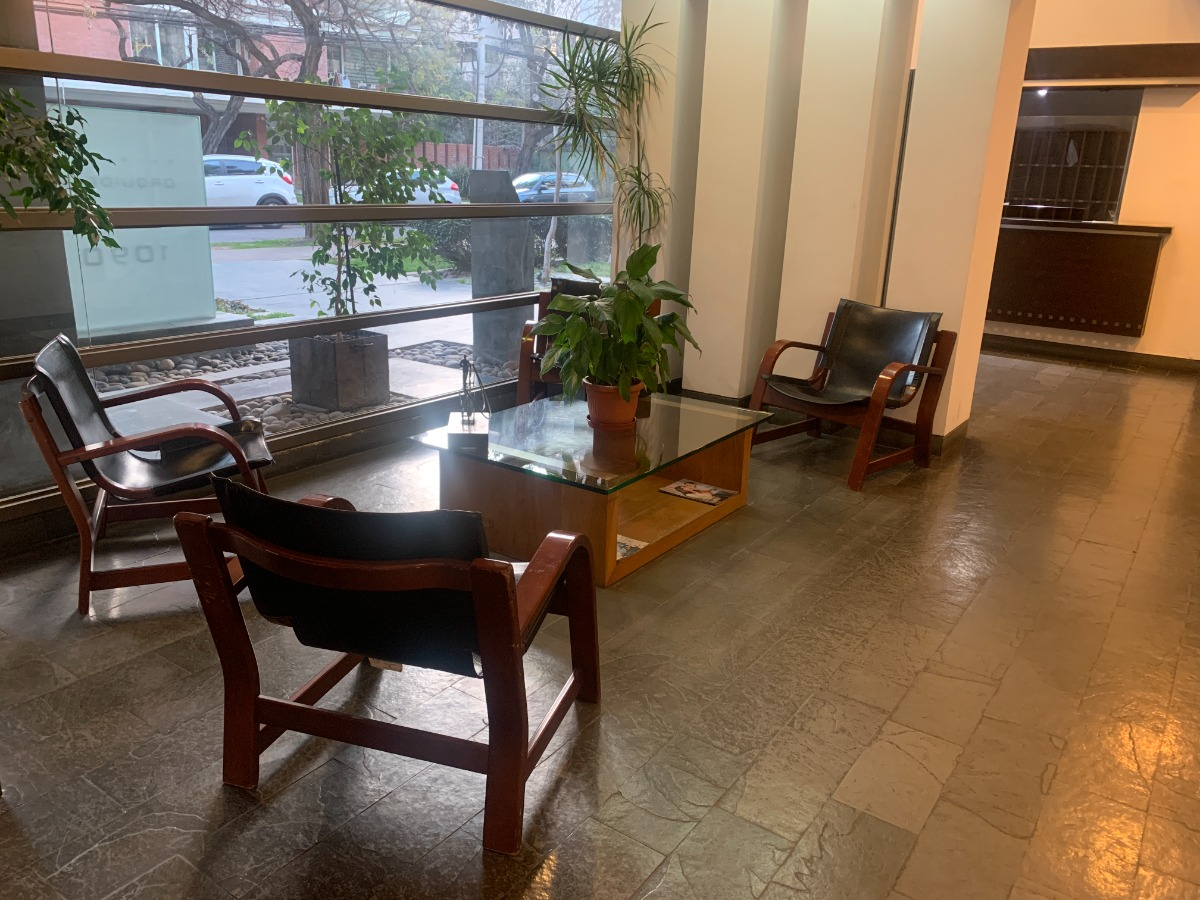 Venta Departamento SP 2D en suite Walk-in cl&oacute;set 2B 1E 1B Las Lilas - Providencia