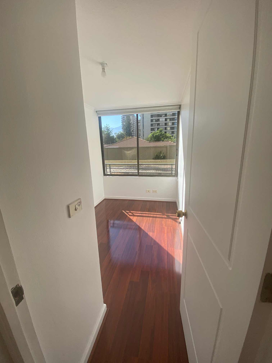 Venta Departamento 4D 3B 2E Rotonda Atenas - Las Condes