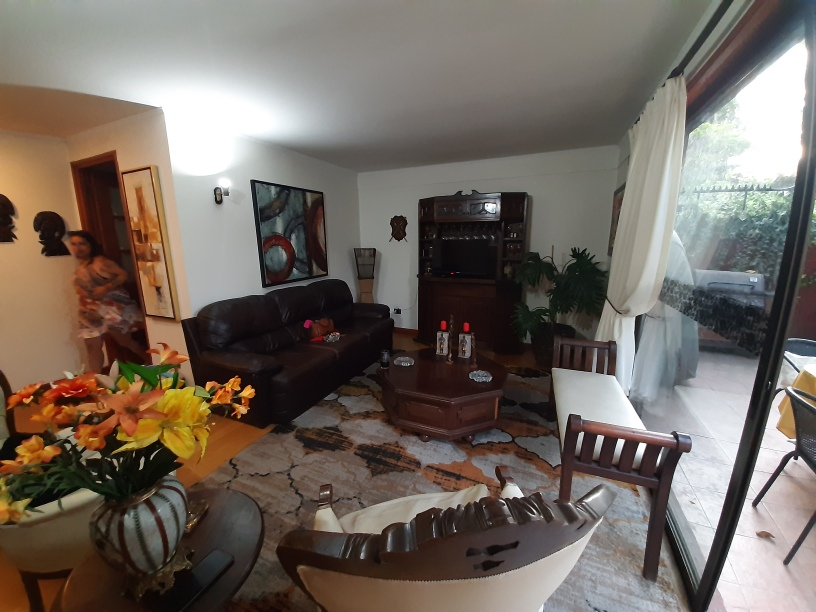Venta Casa 4D Rotonda Atenas - Las Condes