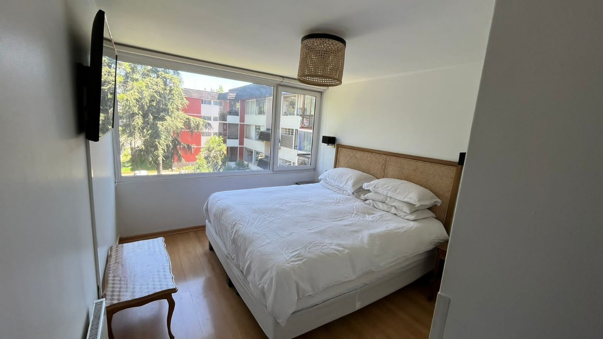 Arriendo Departamento 2D Los Dominicos - Las Condes