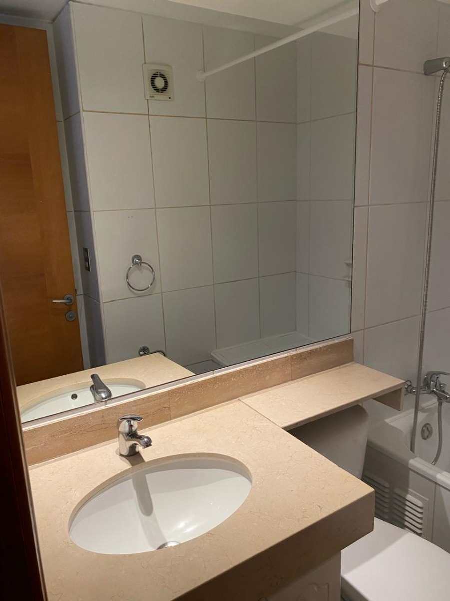 Arriendo Departamento 4D en suite 3B 2E 1B Metro Escuela Militar - Las Condes