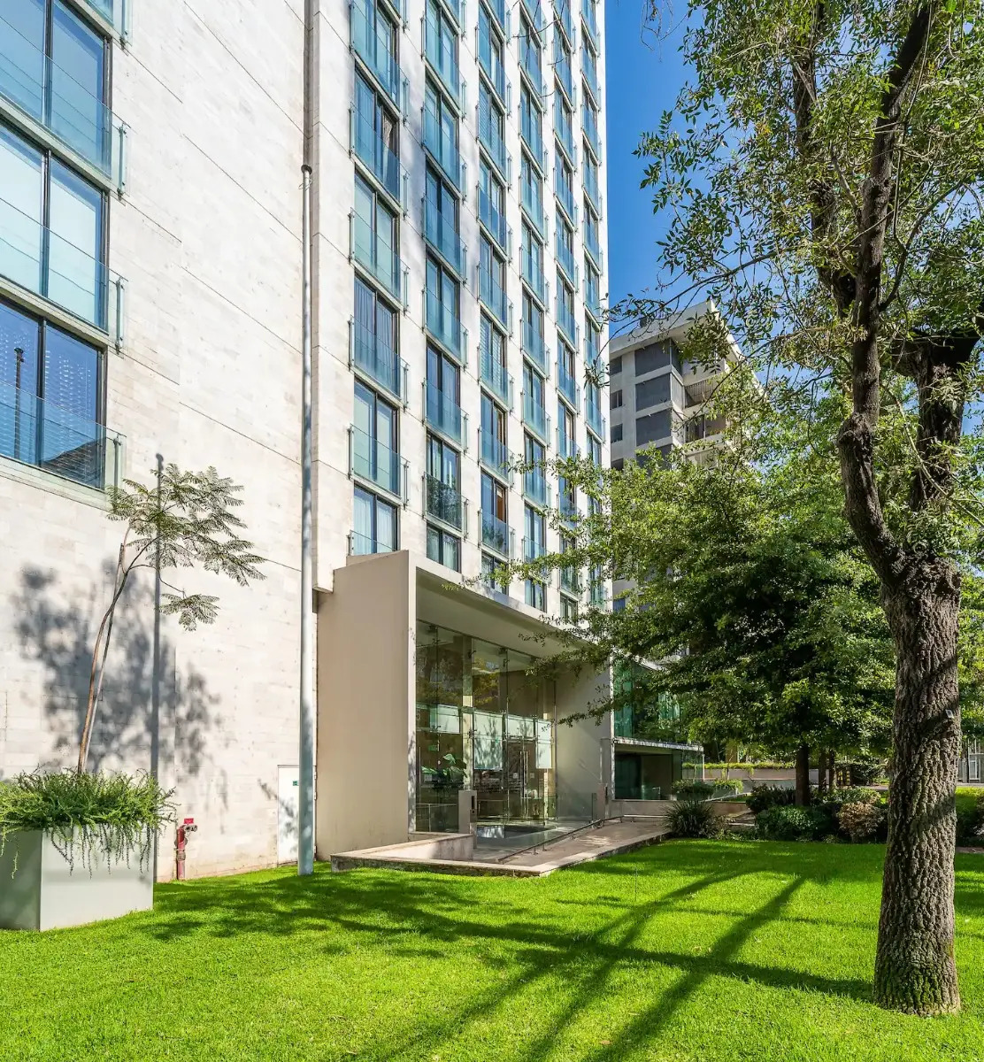 Arriendo Departamento 1D en suite 1B 1E 1B Barrio El Golf - Las Condes