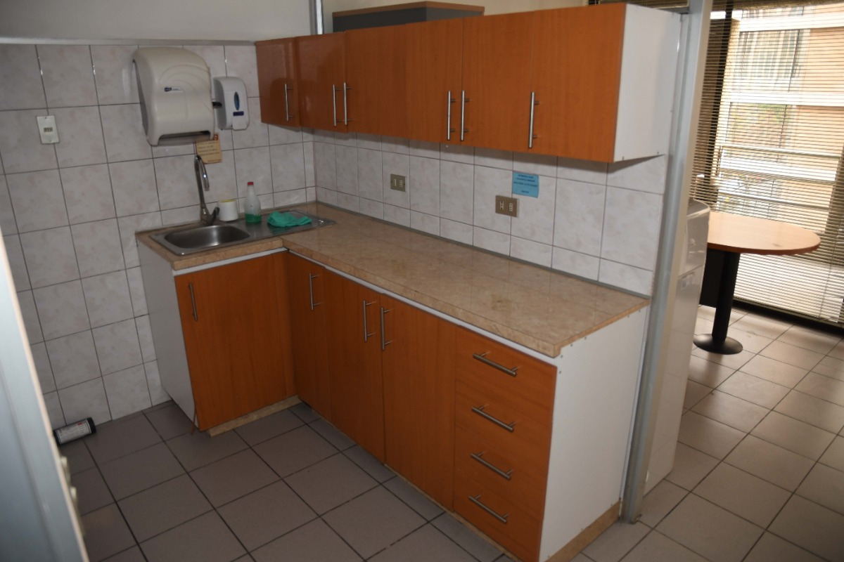 Arriendo Oficina NOSP 6B 6E 1B Pedro de Valdivia - Providencia