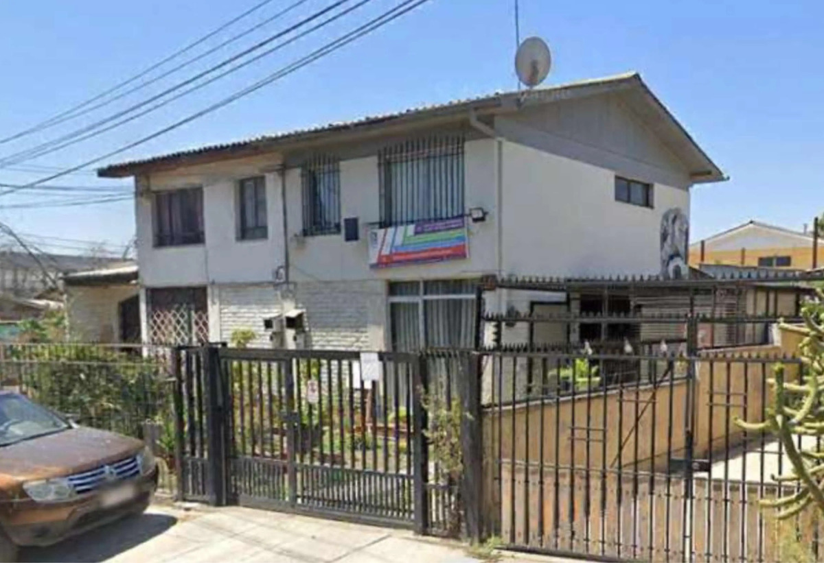 Casa Comercial Con Taller Y Galp&oacute;n