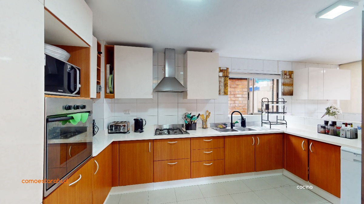 Venta Casa N 5D en suite Walk-in cl&oacute;set 5B 2E 1B El Huinganal - Lo Barnechea
