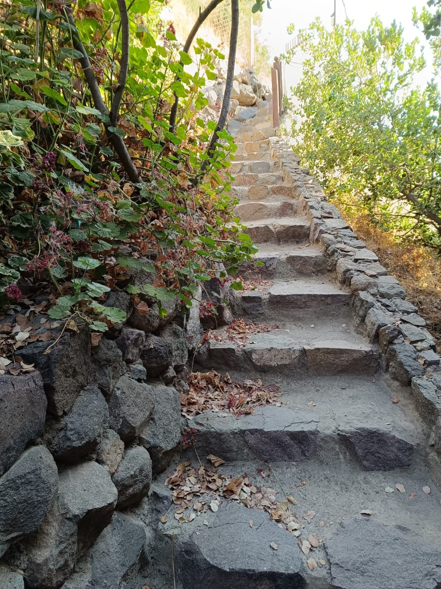 Arriendo Casa NO 2D 1B 3E 1B El Array&aacute;n - Lo Barnechea