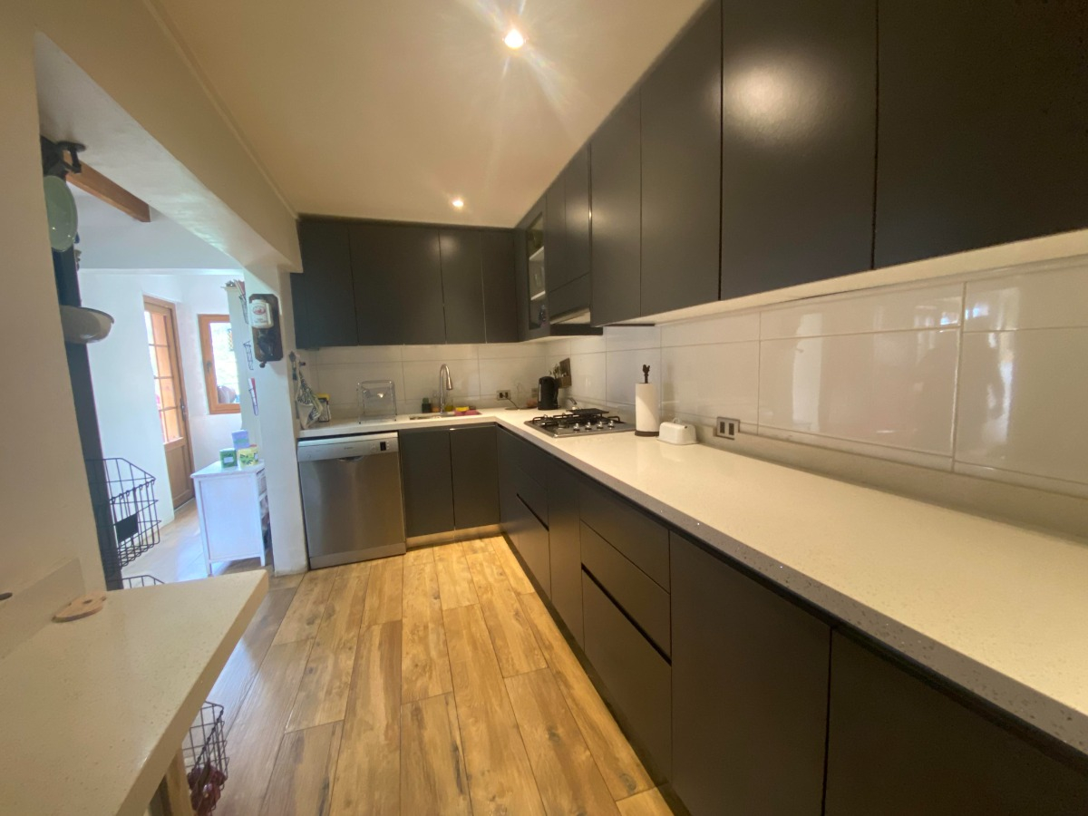 Arriendo Casa 4D 4B 2E 1B El Array&aacute;n - Lo Barnechea