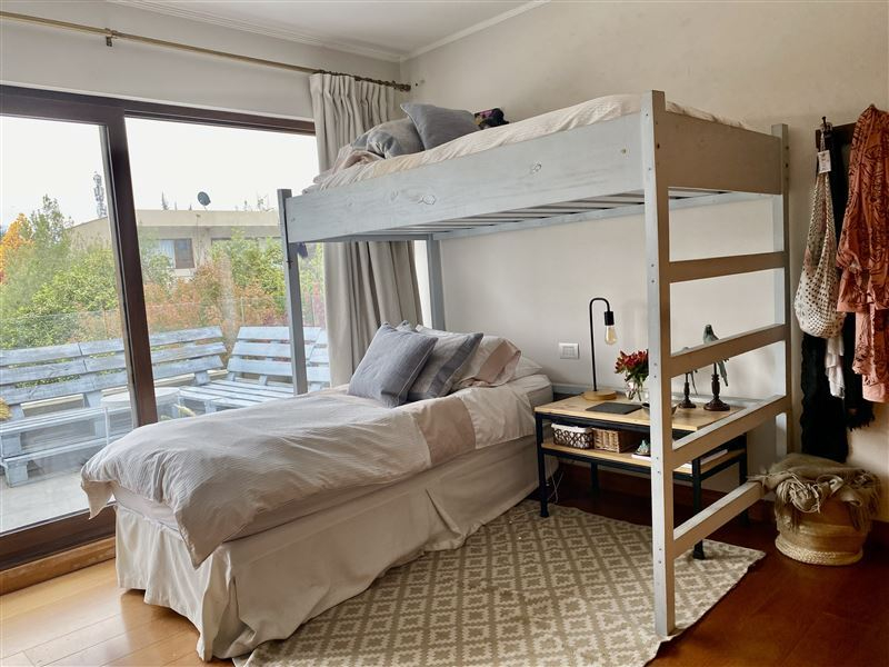 Venta Casa Poniente 4D en suite Walk-in cl&oacute;set 4B La Dehesa - Lo Barnechea