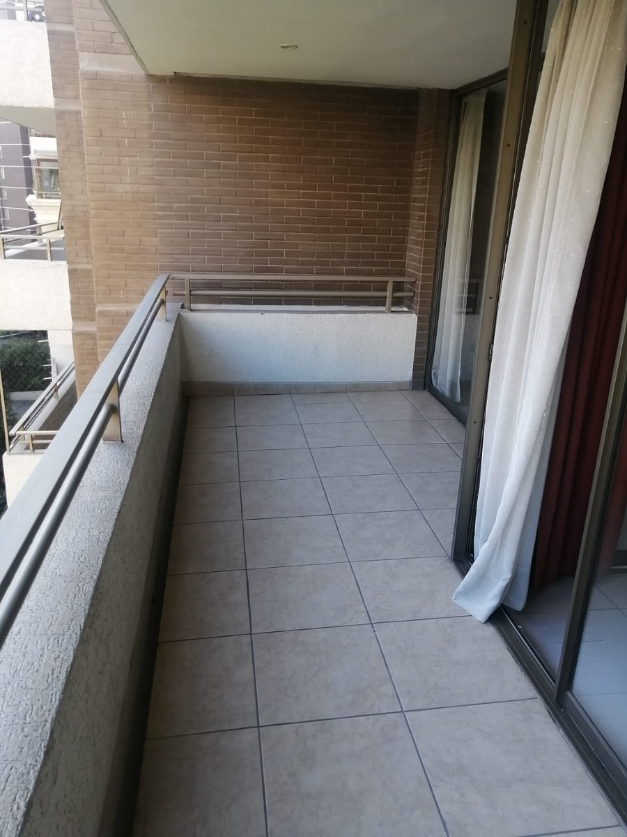 Arriendo Departamento 1D en suite 1B 1E 1B Barrio El Golf - Las Condes