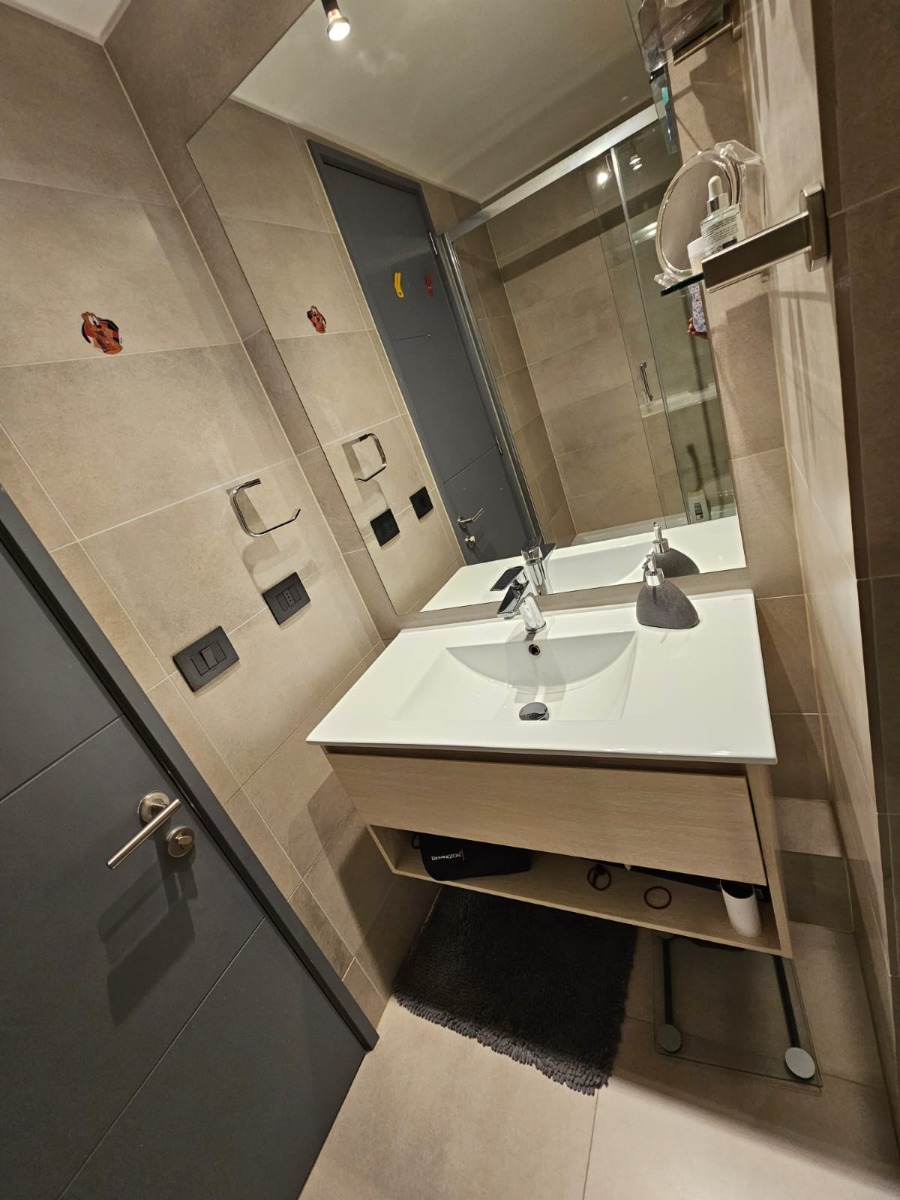 Venta Departamento P 2D en suite 2B 1E 1B In&eacute;s de Su&aacute;rez - Providencia