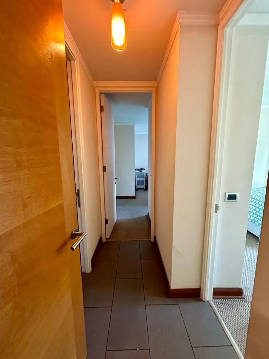 Venta Departamento 2D en suite Walk-in cl&oacute;set 2B 1E 1B Rotonda Atenas - Las Condes