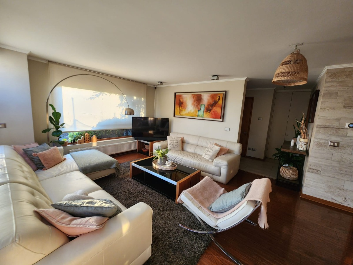 Venta Casa 5D en suite Walk-in cl&oacute;set 4B 3E 1B La Reina Alta - La Reina