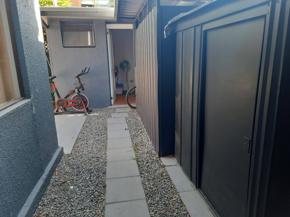 Arriendo Casa N 4D en suite Walk-in cl&oacute;set 3B 2E 2B Villa El Dorado - Vitacura