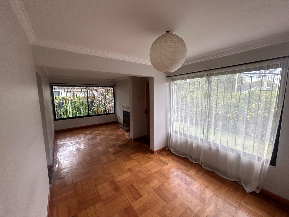 Venta Casa SO 3D 2B 2E Metro Hernando de Magallanes - Las Condes