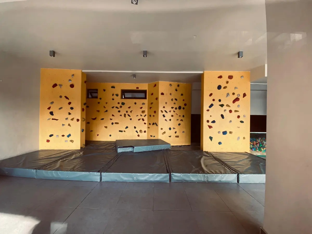 Venta Departamento S 2D en suite Walk-in cl&oacute;set 2B 1E 1B In&eacute;s de Su&aacute;rez - Providencia