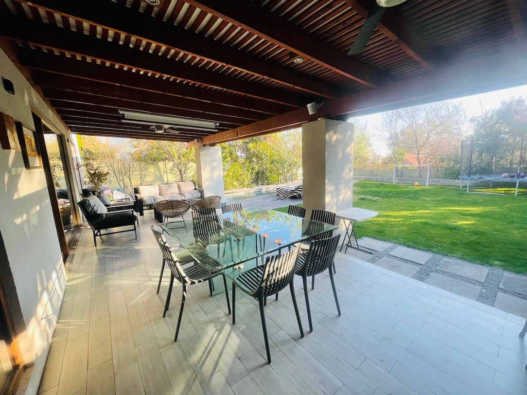 Venta Casa NP 5D en suite Walk-in cl&oacute;set 5B 2E 2B Chicureo - Colina