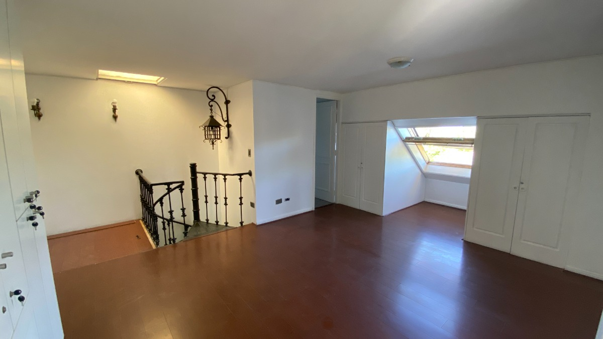 Arriendo Casa NP 3D en suite 4B 2E Metro Pr&iacute;ncipe de Gales - Country Club - La Reina