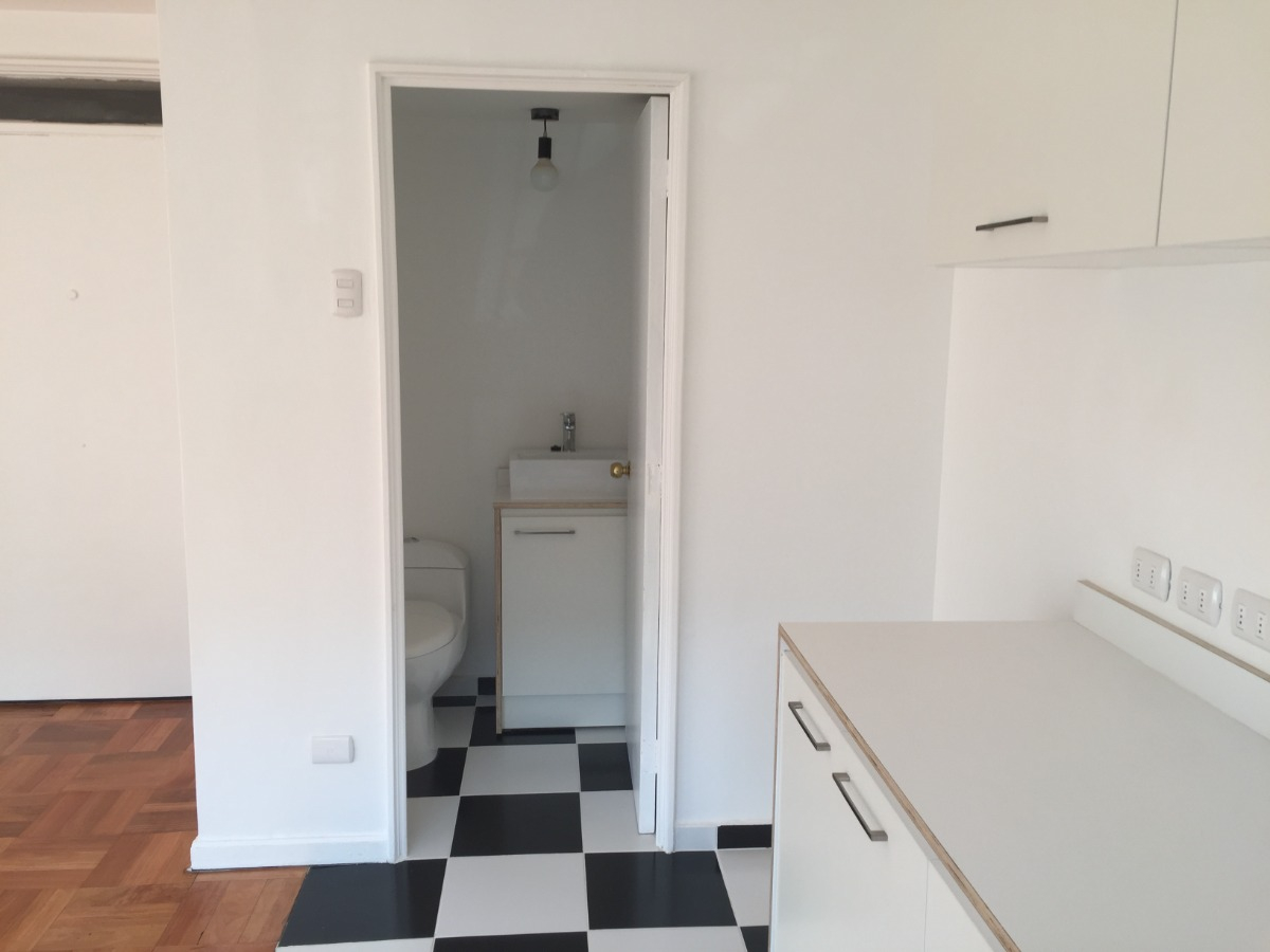 Venta Departamento 2D Metro Bilbao - Providencia