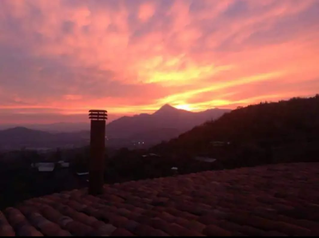 Arriendo Casa 6D El Array&aacute;n - Lo Barnechea