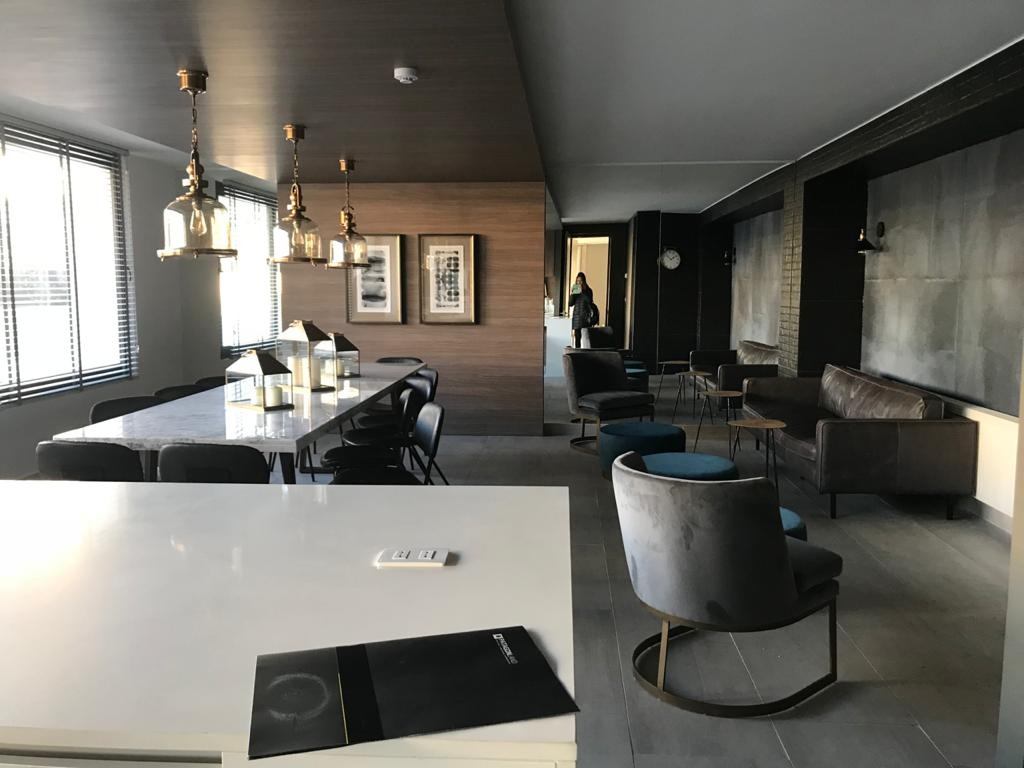 Venta Departamento NP 2D en suite 2B 1E 1B Metro Hernando de Magallanes - Las Condes