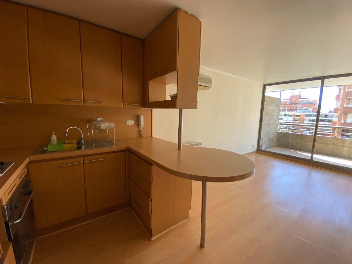Arriendo Departamento NO 1D en suite 1B 1E 1B Metro Escuela Militar - Las Condes