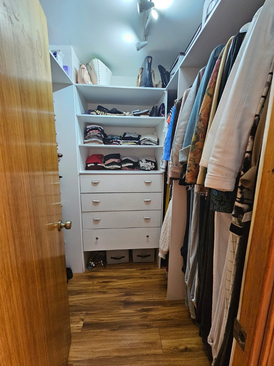 Venta Departamento SO 4D en suite Walk-in cl&oacute;set 3B 2E 1B Parque Arauco - Las Condes