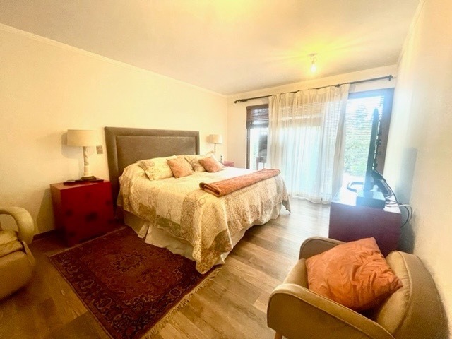 Venta Casa NP 5D en suite Walk-in cl&oacute;set 5B 2E 1B Chicureo - Colina