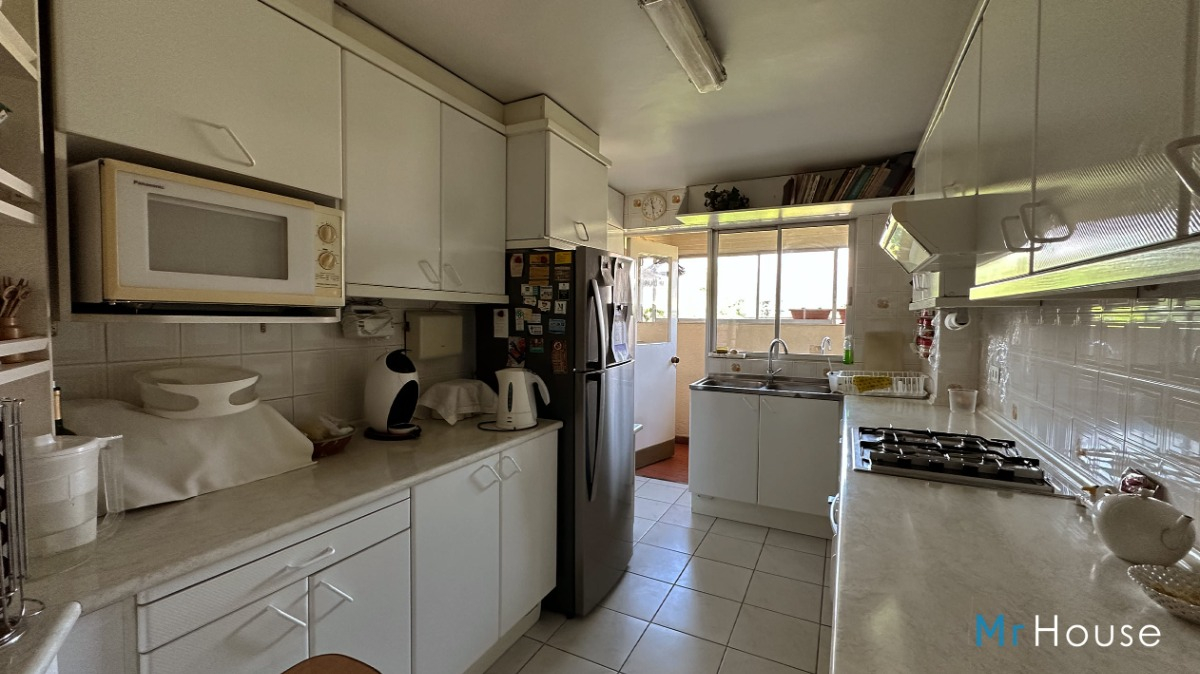 Venta Departamento 4D Juan XXIII - Vitacura