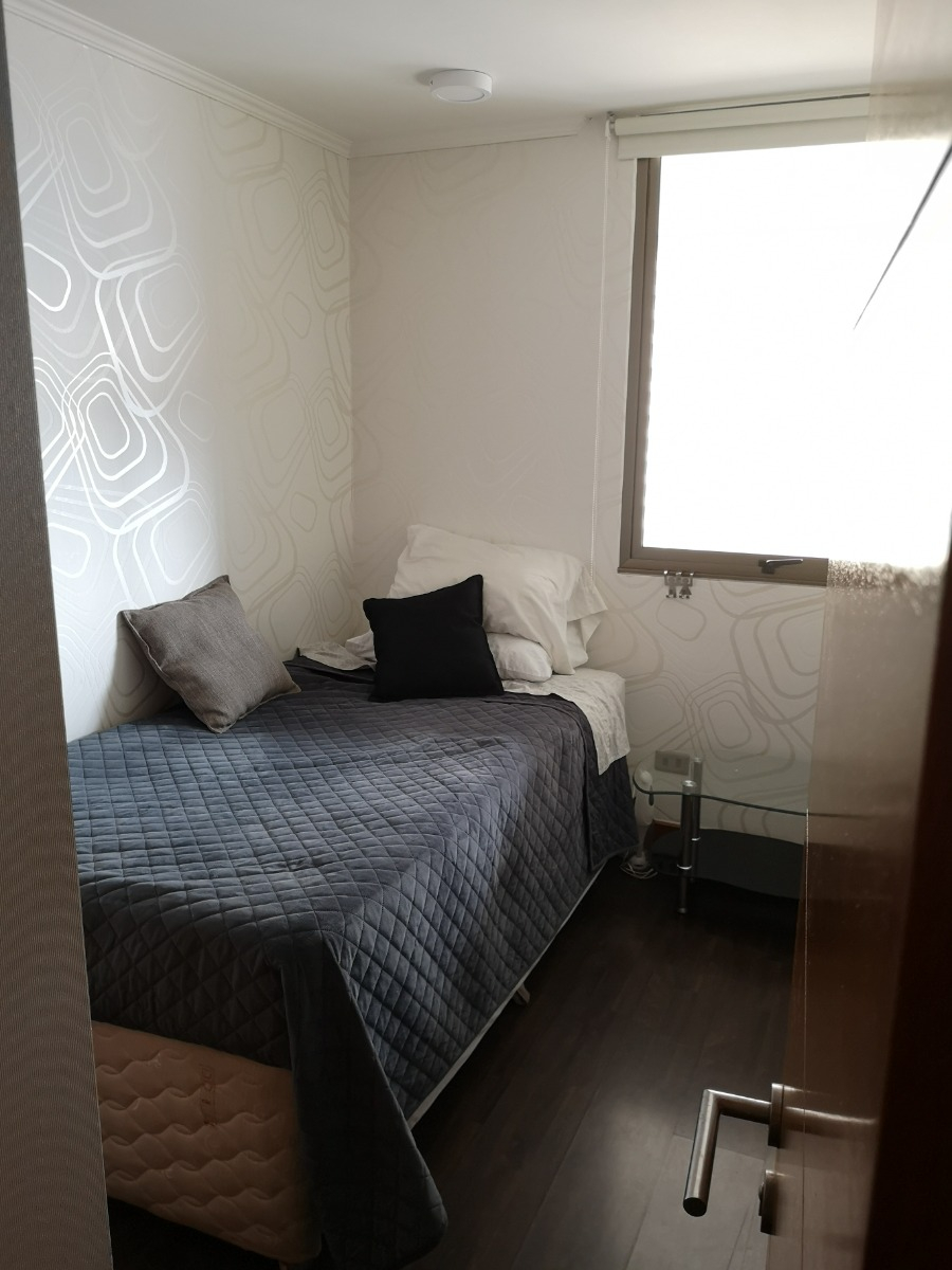 Venta Departamento SO 2D en suite 2B 1E 1Bd Metro Escuela Militar - Las Condes
