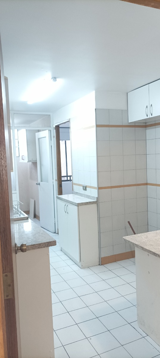 Arriendo Departamento NP 3D en suite 3B 1E 1B Vaticano - Las Condes