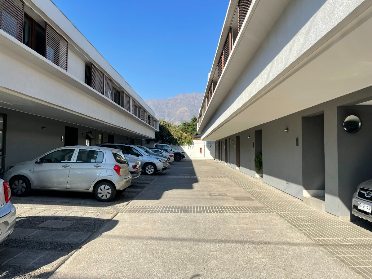 Arriendo Casa NO 3D en suite 3B 2E Francisco de Villagra - La Reina