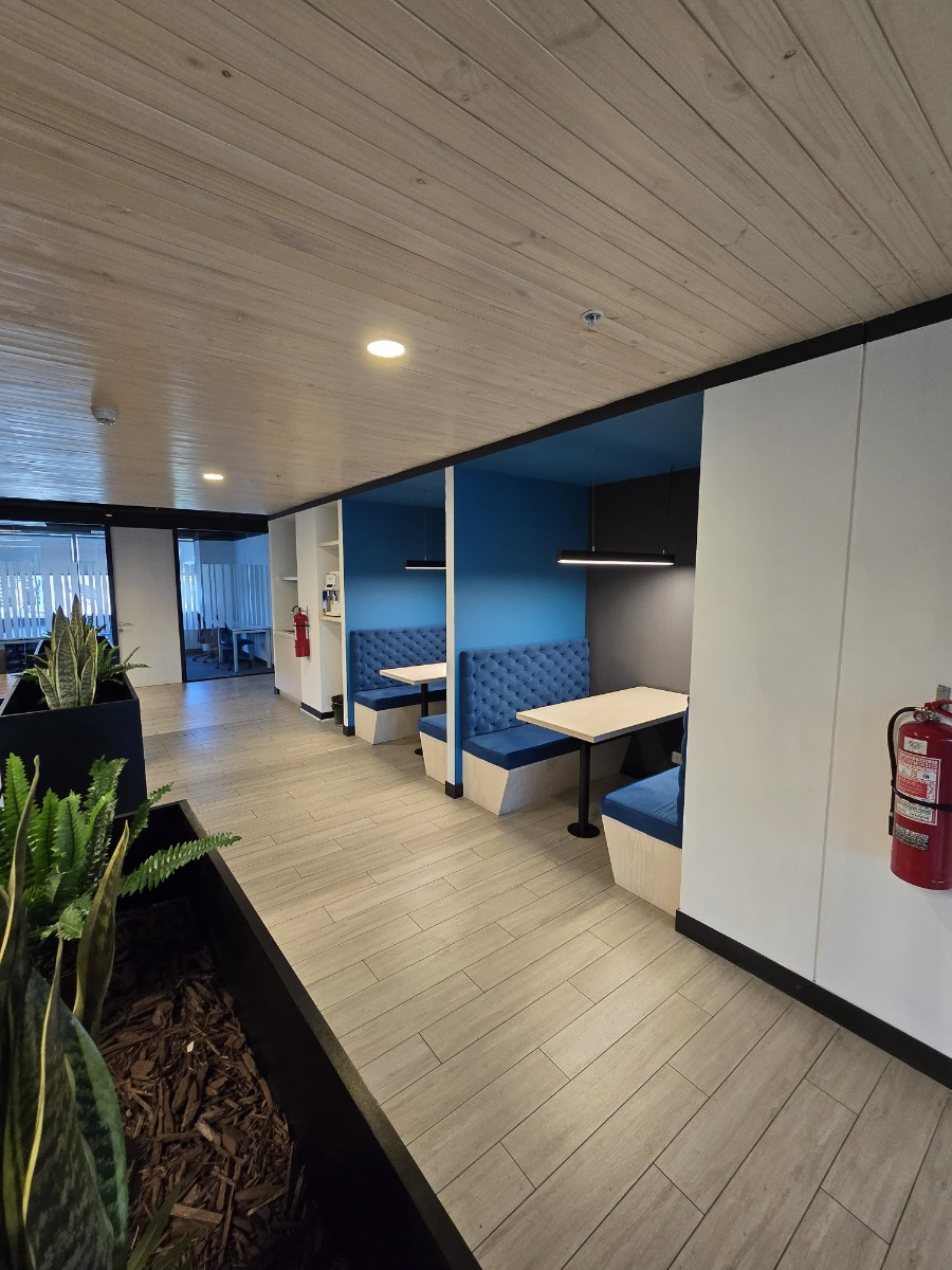 Arriendo Oficina S 6B 2E Barrio El Golf - Las Condes