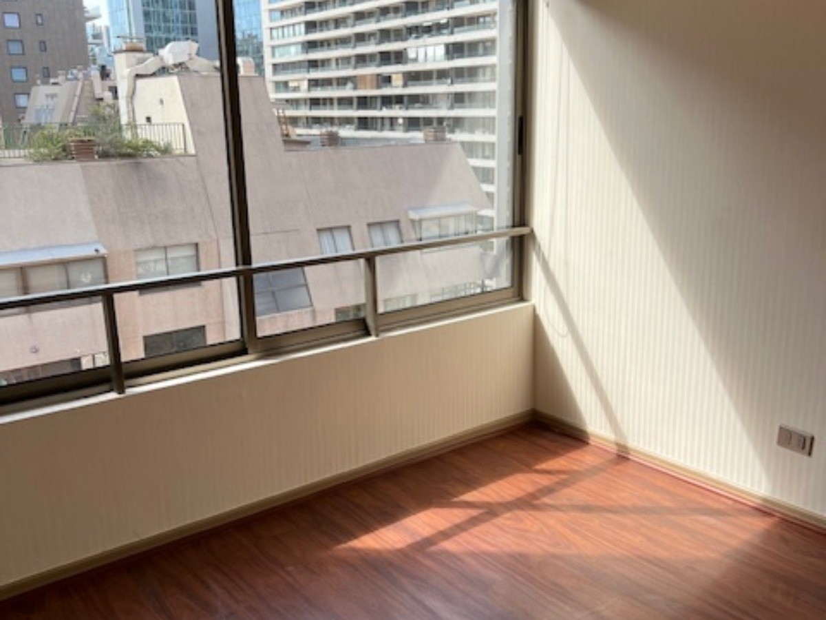 Arriendo Departamento NP 2D 2B 1E 1B Metro Manquehue - Apumanque - Las Condes