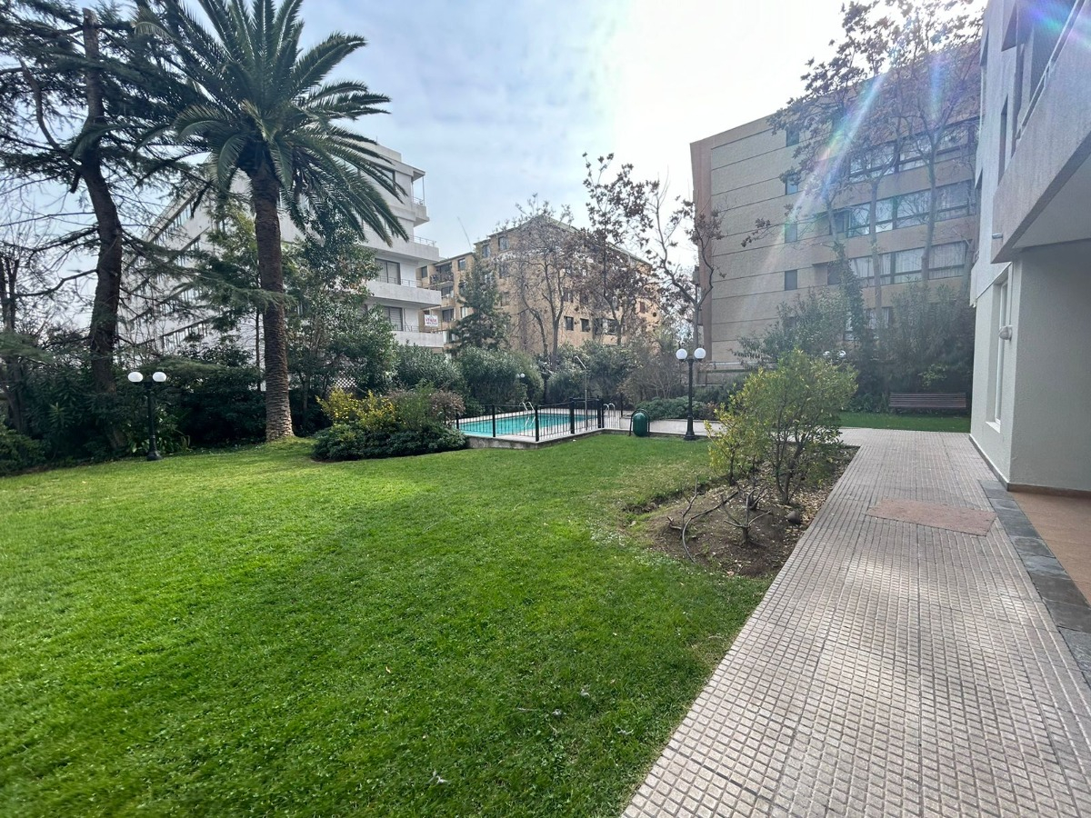 Arriendo Departamento O 3D en suite 2B 1E 1B Barrio Italia - Providencia