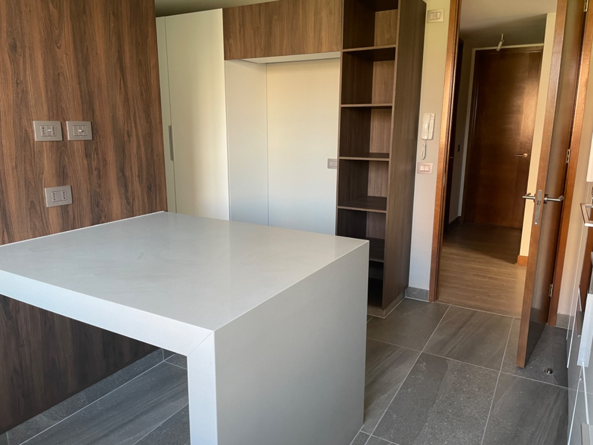 Arriendo Departamento SO 3D en suite Walk-in cl&oacute;set 3B 2E 1B Sebasti&aacute;n Elcano - Las Condes