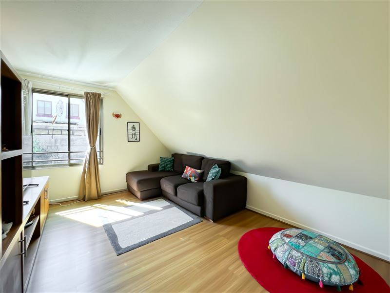 Venta Casa Sur 3D en suite Walk-in cl&oacute;set 3B 2E 1B La Dehesa - Lo Barnechea