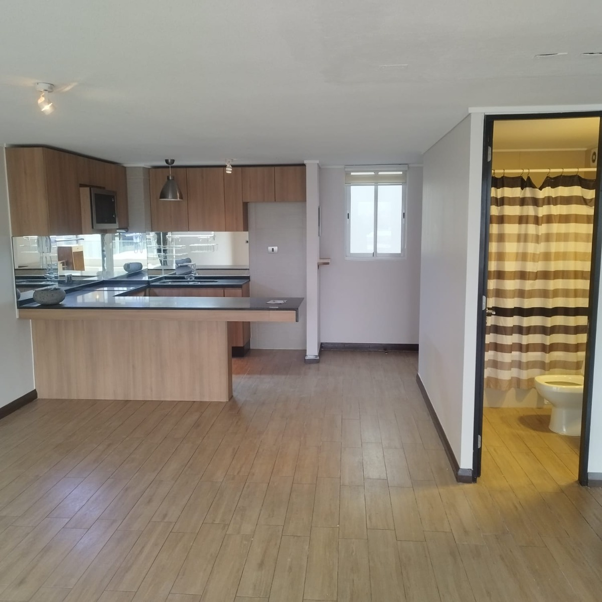 Arriendo Departamento NO 1D en suite Walk-in cl&oacute;set 2B 2E 1B Estoril - Las Condes