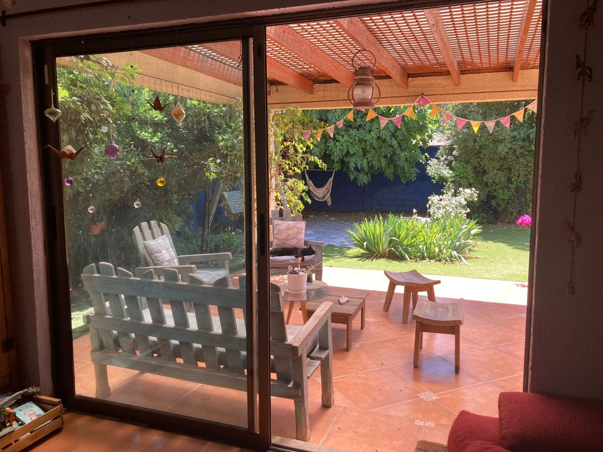 Venta Casa SO 4D en suite Walk-in cl&oacute;set 3B 3E 1B Carlos Ossand&oacute;n - La Reina