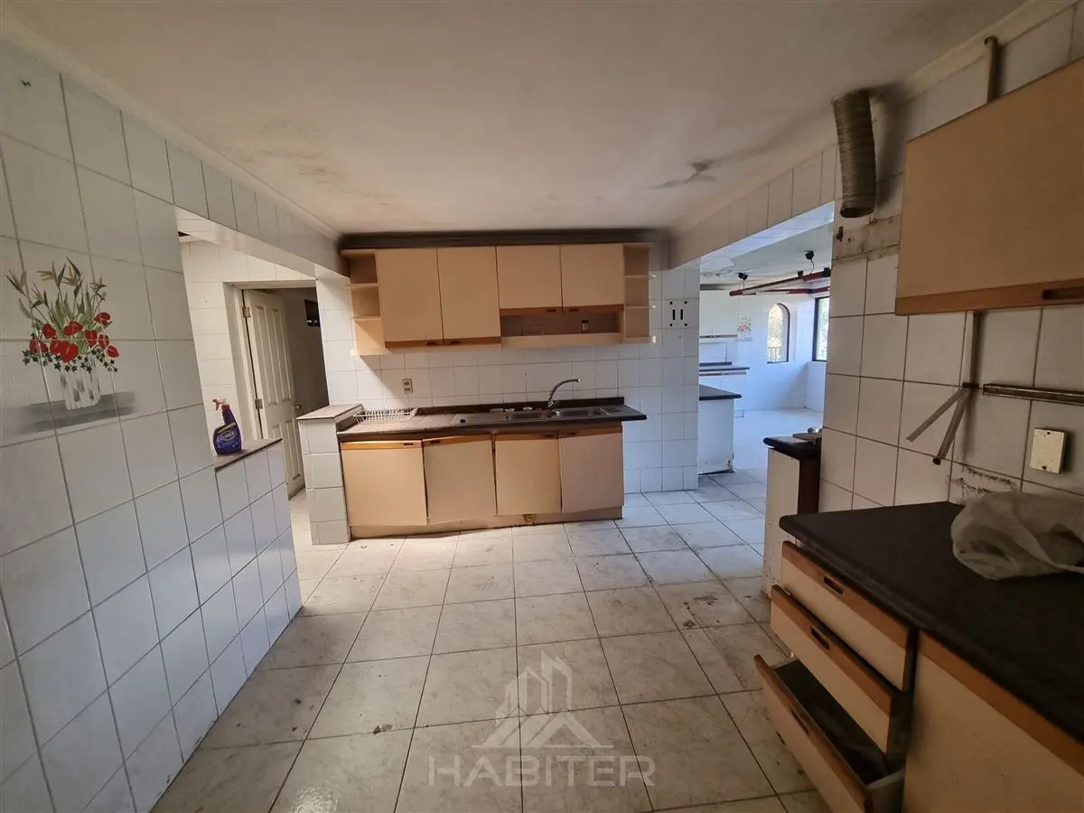 Venta Casa NO 6D WI cl&oacute;set Suite 5B 5E 1Bd 700m2  - Vitacura
