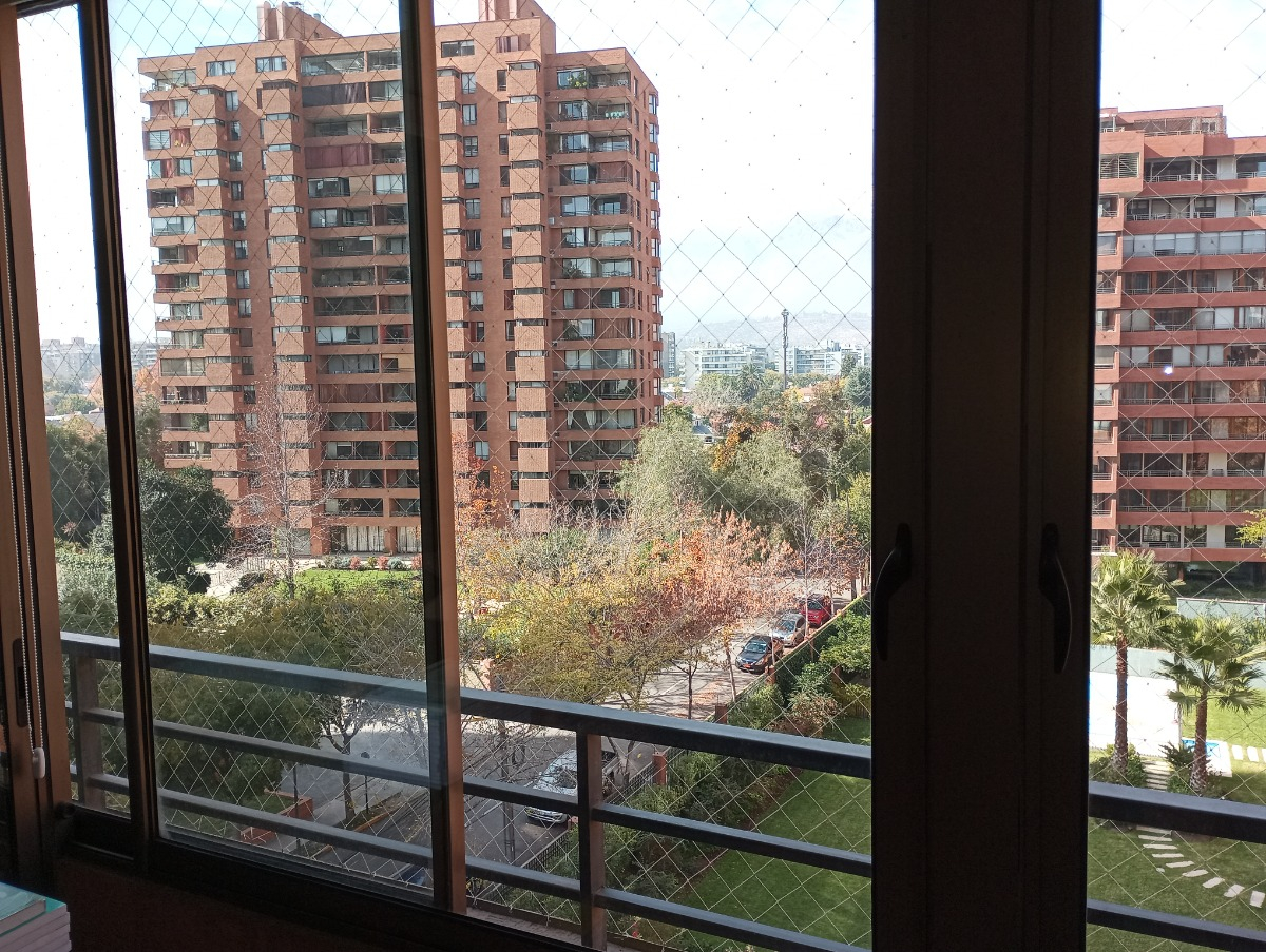 Arriendo Departamento NO 4D en suite Walk-in cl&oacute;set 2B 2E 1B Metro Manquehue - Apumanque - Las Condes